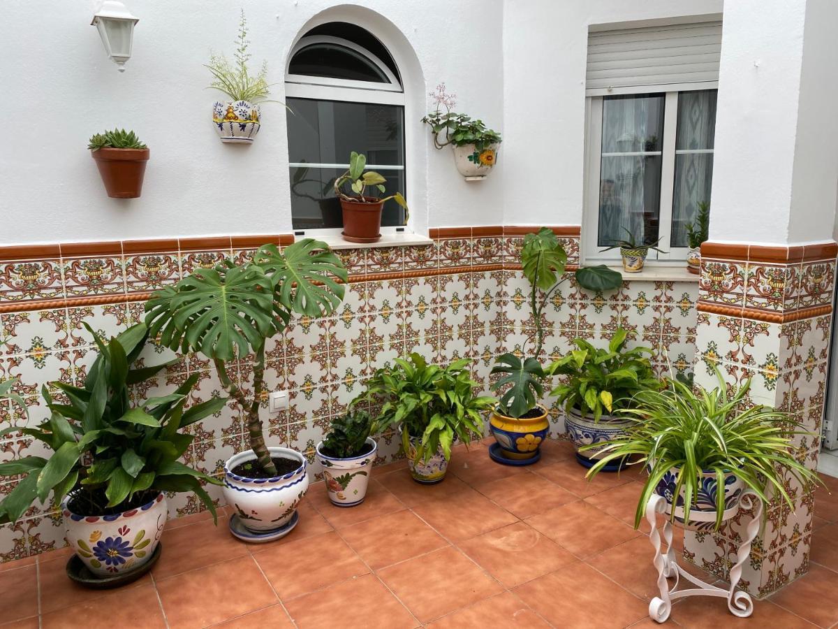 Hostal Andalucia Нерха Екстериор снимка