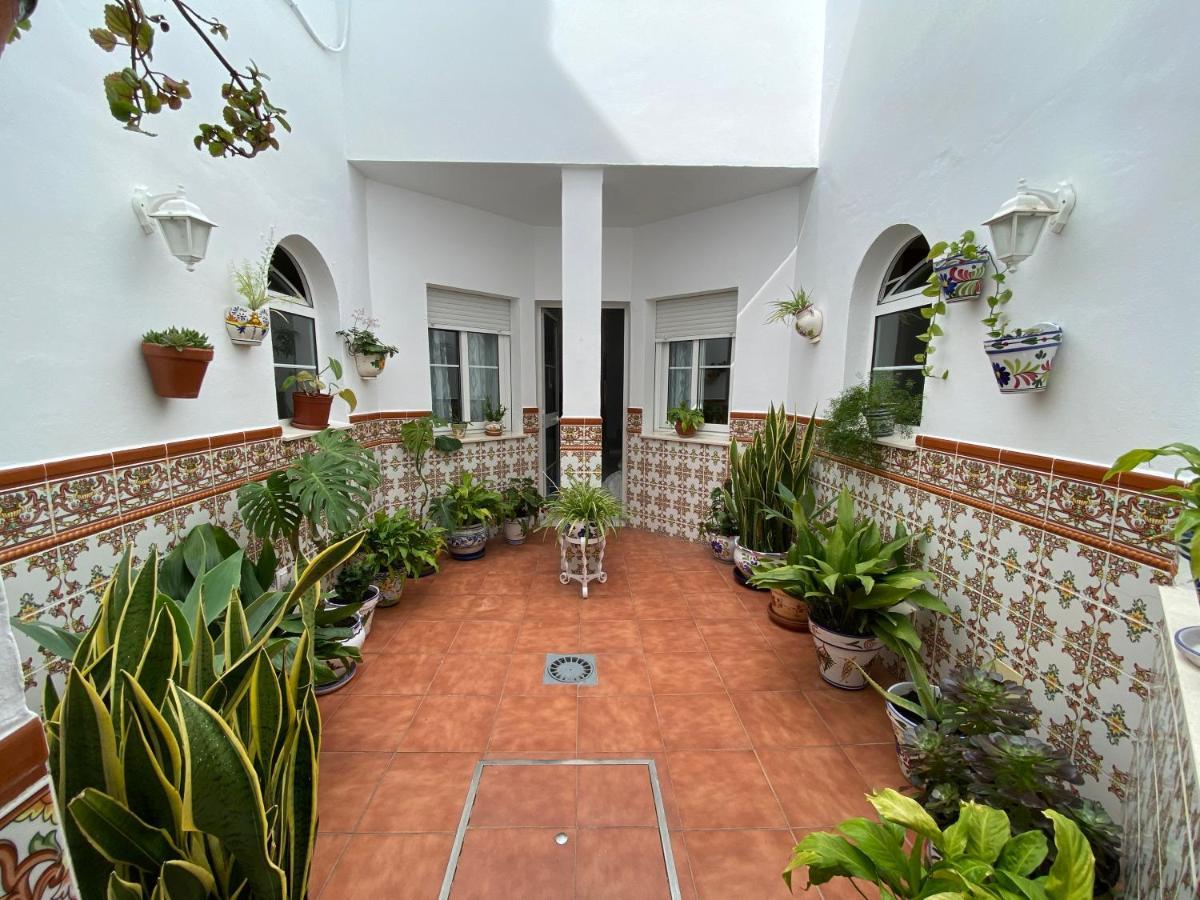 Hostal Andalucia Нерха Екстериор снимка