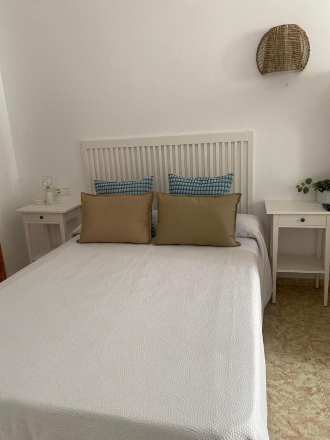 Hostal Andalucia Нерха Екстериор снимка