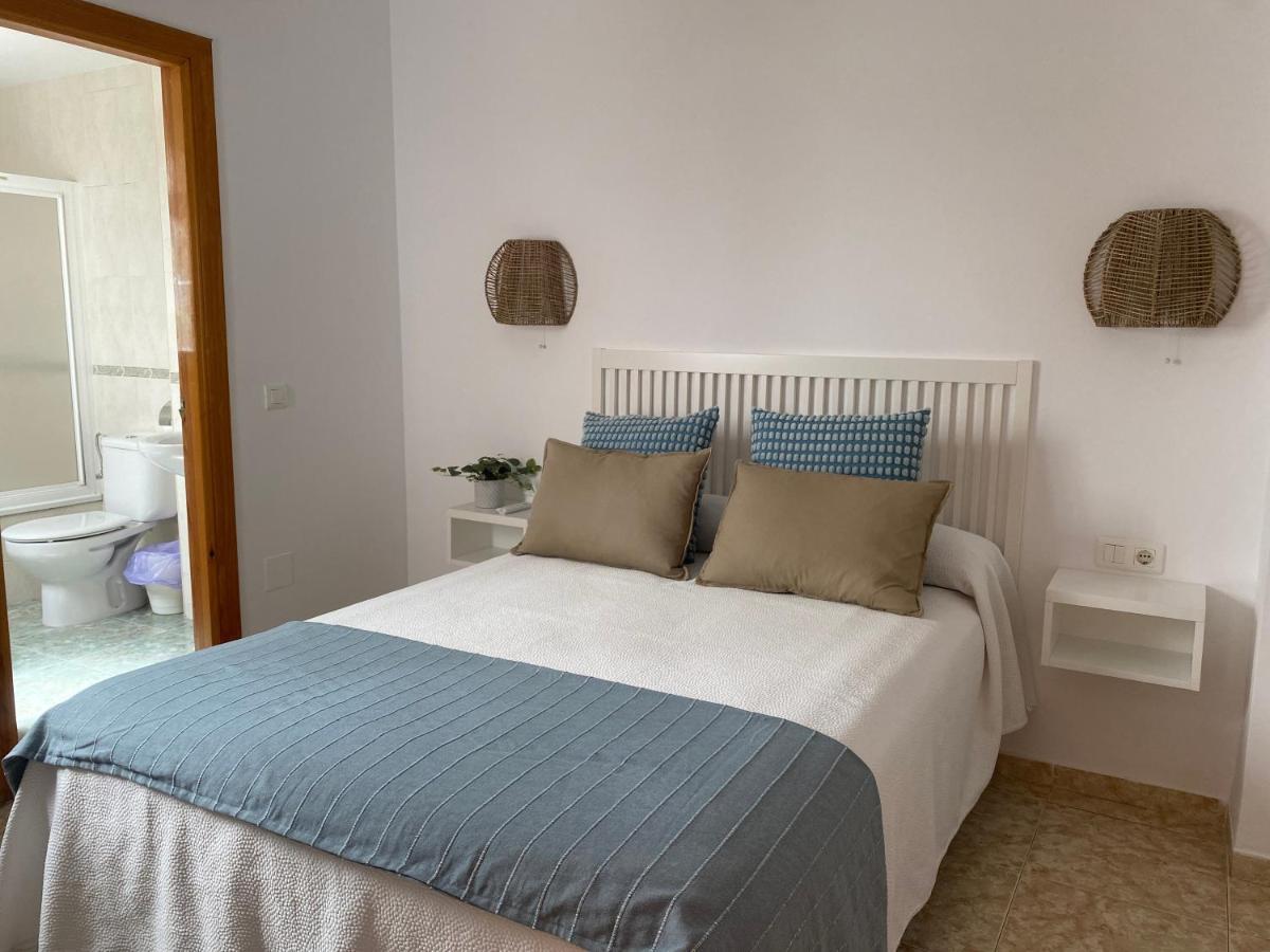 Hostal Andalucia Нерха Екстериор снимка
