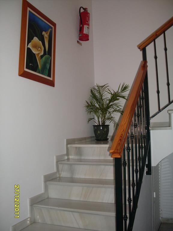 Hostal Andalucia Нерха Екстериор снимка