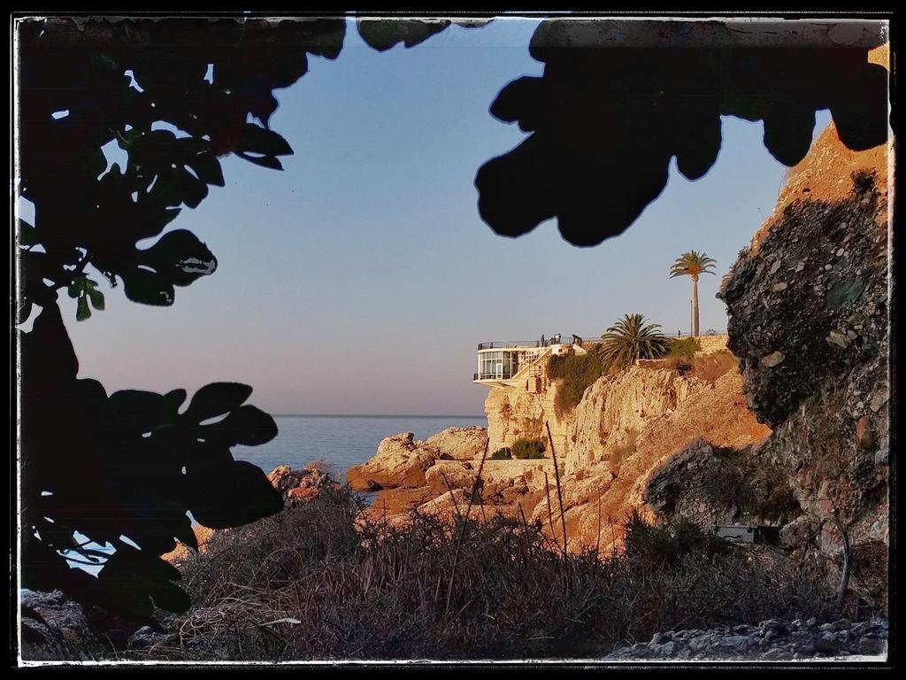 Hostal Andalucia Нерха Екстериор снимка