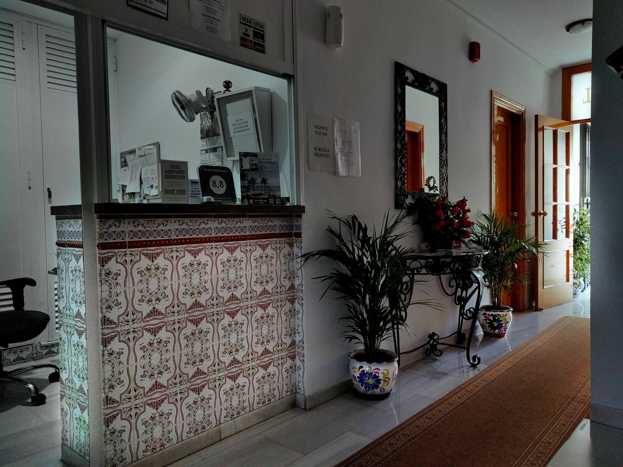 Hostal Andalucia Нерха Екстериор снимка